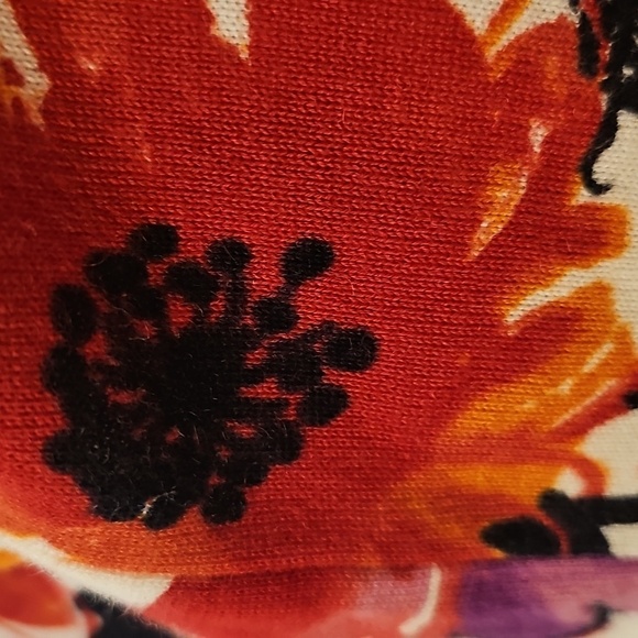 Alfred Dunner Multicolor Cotton/Ramie Floral Sweater, excellent condition. - Picture 8 of 9